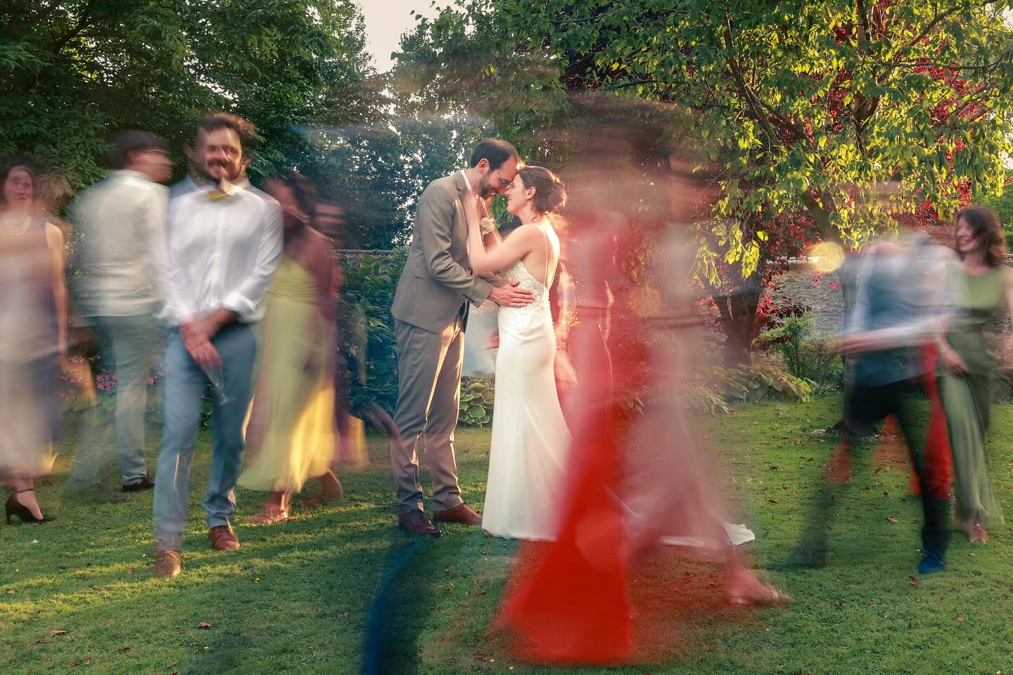 Superbe Mariage au domaine de la Cheraille #photographemariage #weddingohotographer